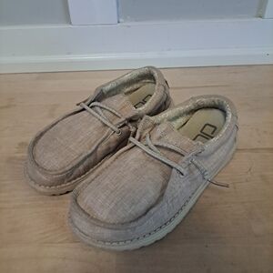 Hey Dude Wally Youth Shoes – Beige – Size US 2/3 (EU 34)